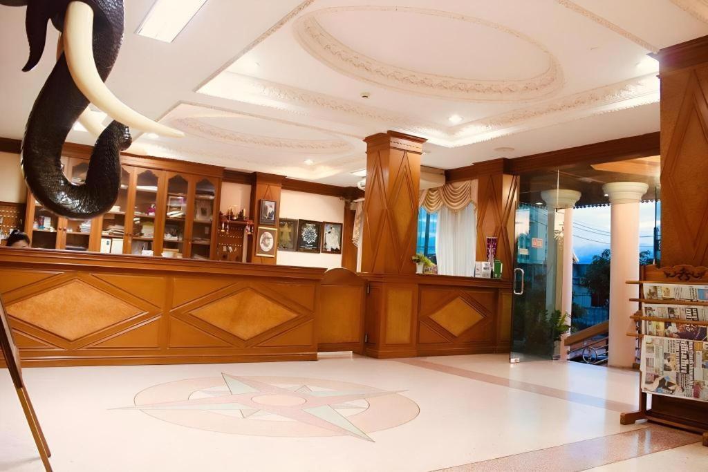 Phuthong Place Пхаяу Экстерьер фото